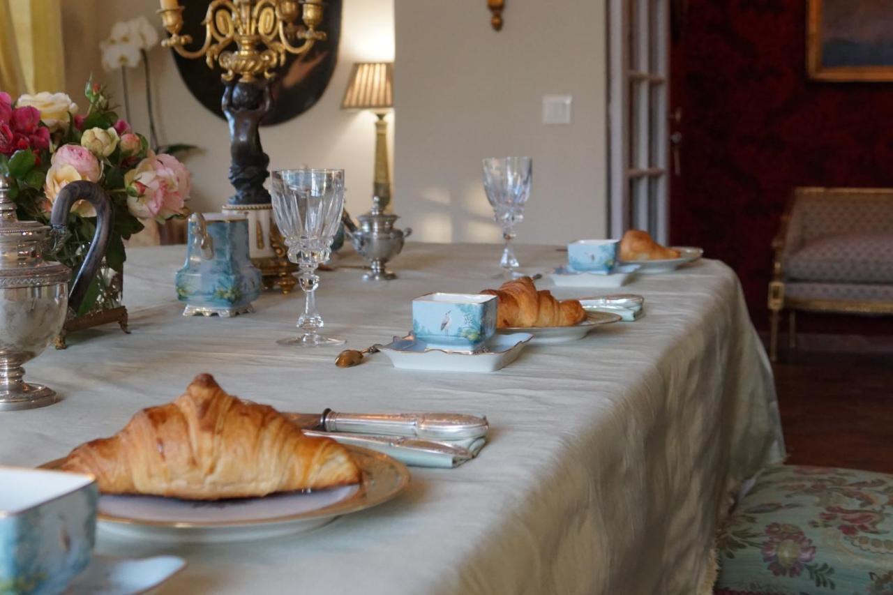 Appartamento Manoir De La Comtesse Chailly-en-Biere Esterno foto